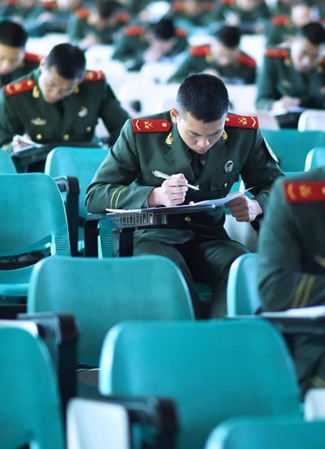 信息支援部隊某部直招軍官